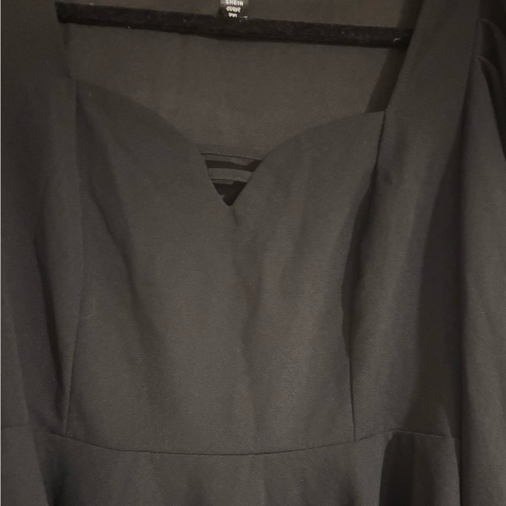 SHEIN Curve Blouse 2x Black Puff Shoulders Sweetheart Neckline Flowy Waist - Picture 5 of 6